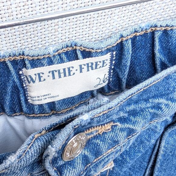 We The Free Free People Marx Slouchy High Rise Cargo Jeans, size 26 - Picture 4 of 8